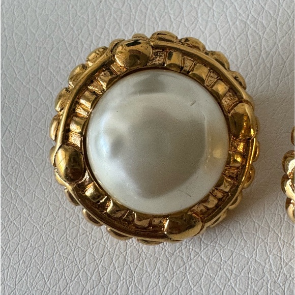 CHANEL 24K Gold Plated Faux Pearl Earrings in Very Good Used Condition - Picture 12 of 13